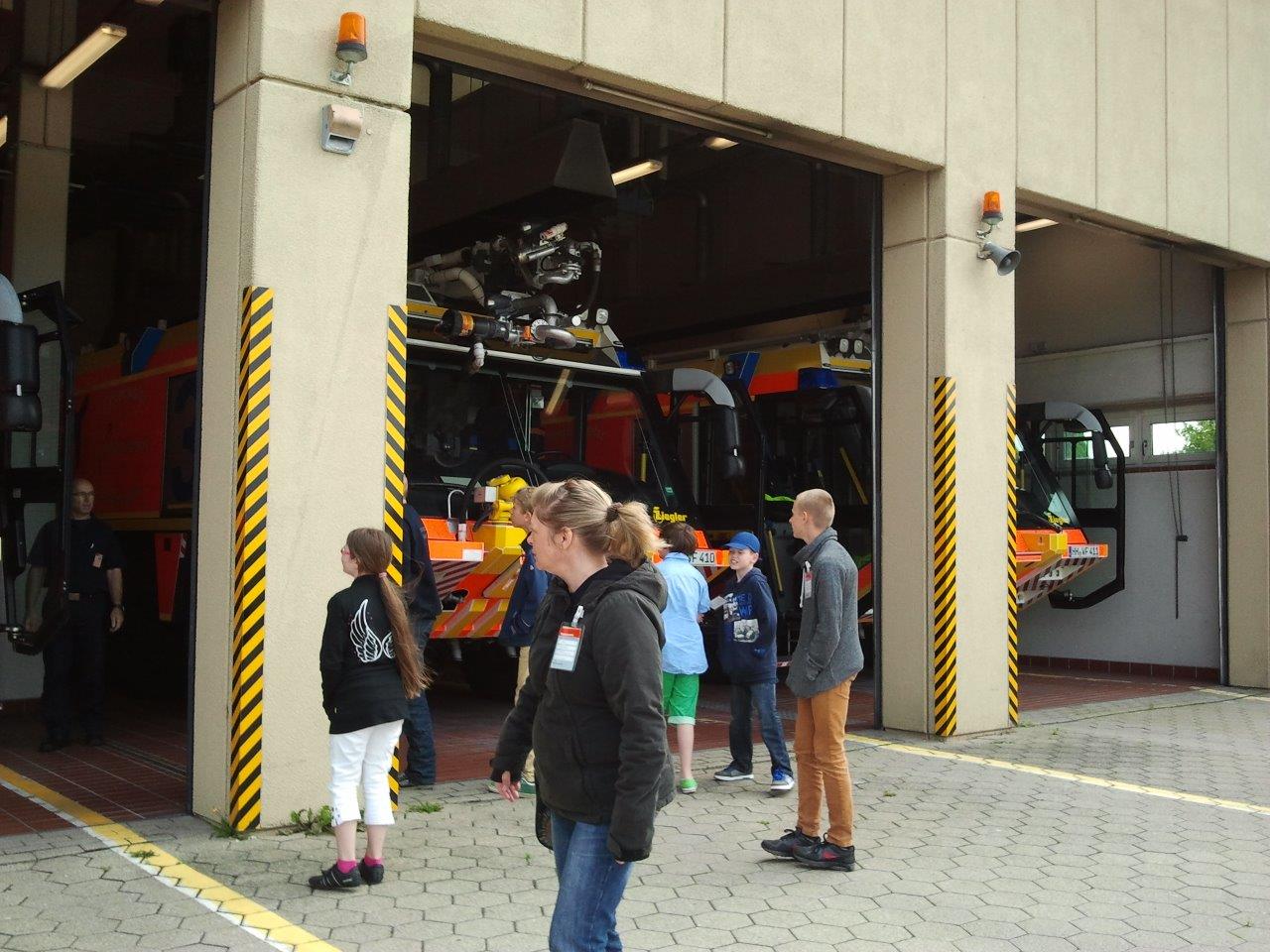 2013-06-30 Besichtigung Flughafen HH (10)