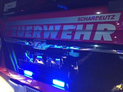 Bild vergr��ern: Blaulicht mit Feuerwehr Scharbeutz