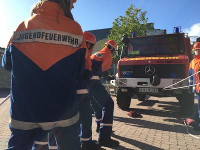 Bild vergr&ouml;&szlig;ern: JFS Werbung - Wir ziehen alle an einem Strang