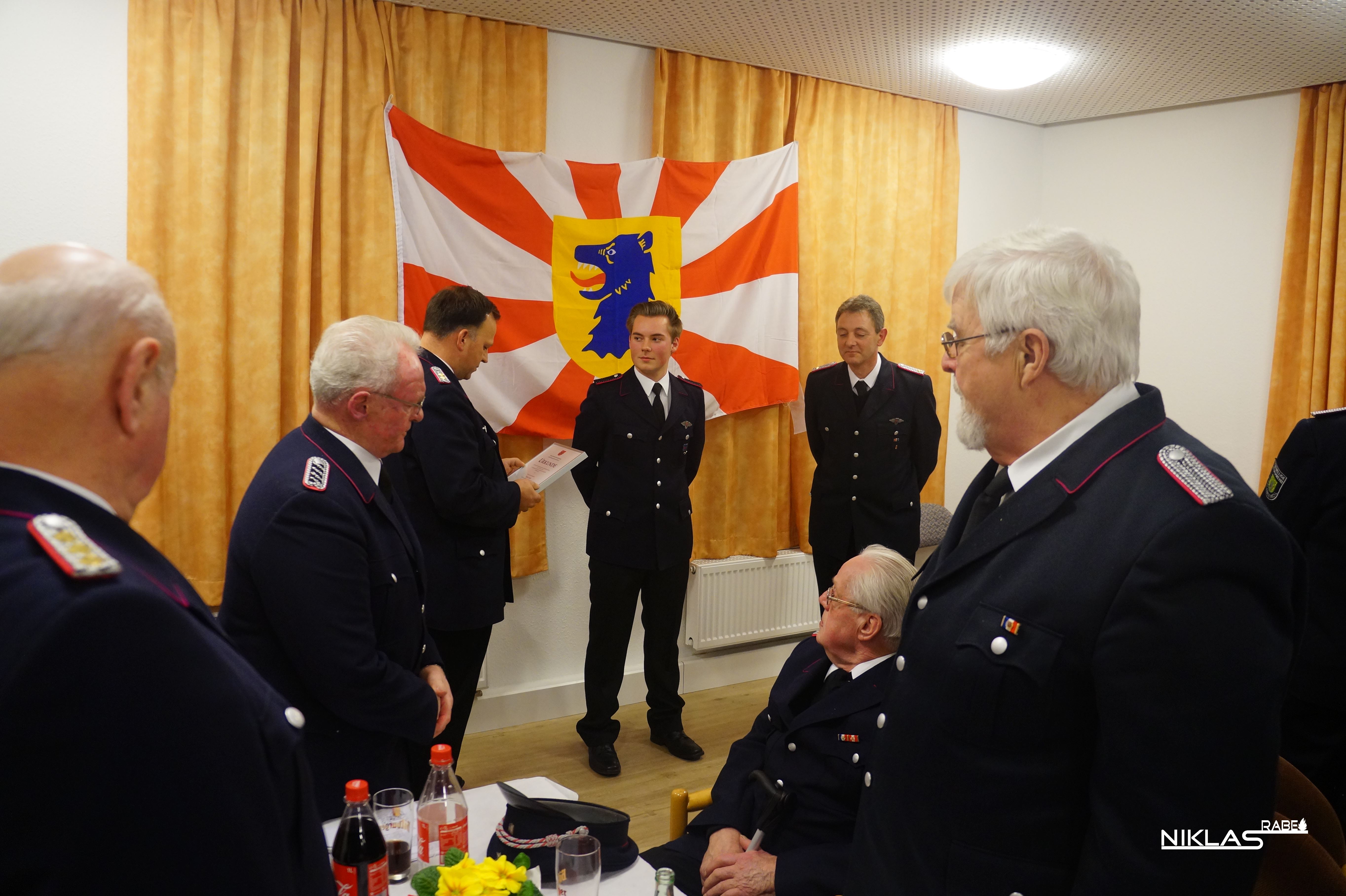 Bef�rderung von Niklas Rabe                               