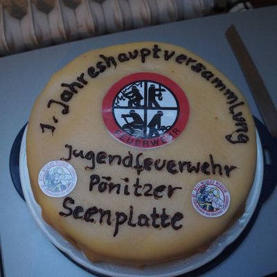 Bild vergr��ern: Eine geschichtliche Torte                               