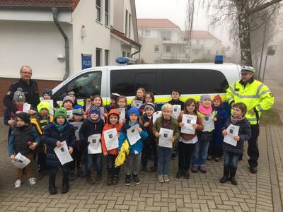 Bild vergr&ouml;&szlig;ern: Scharbeutz Aktuelles 12.03.2017 Polizei@KFS 80 Bild 1