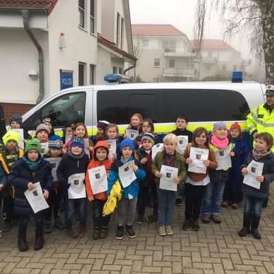 Bild vergr��ern: Scharbeutz Aktuelles 12.03.2017 Polizei@KFS 80 Bild 1