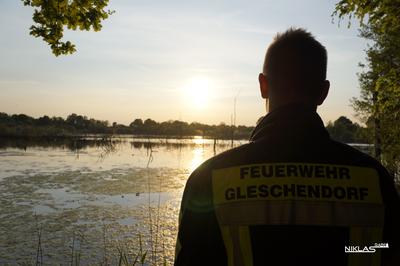 Bild vergr��ern: Besonderer Dienstabend in Gleschendorf 4