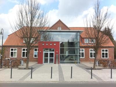 Bild vergr��ern: Schule_Poenitz