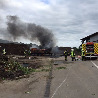 Bild vergr��ern: Einsatz 24 - Brennt Schredder