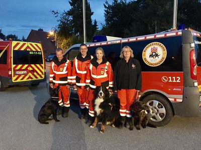 Bild vergr��ern: F�KrFobi_Rettungshunde