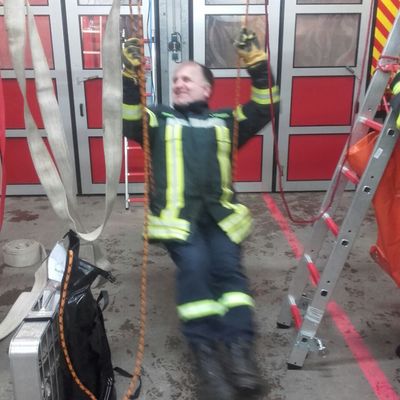 Bild vergr��ern: �bungsdienst in Gleschendorf  (4)