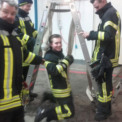 Bild vergr��ern: �bungsdienst in Gleschendorf  (9)