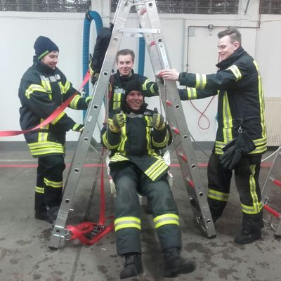 Bild vergr��ern: �bungsdienst in Gleschendorf  (11)