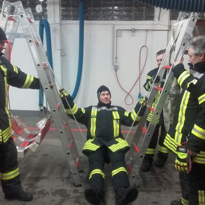 Bild vergr��ern: �bungsdienst in Gleschendorf  (13)