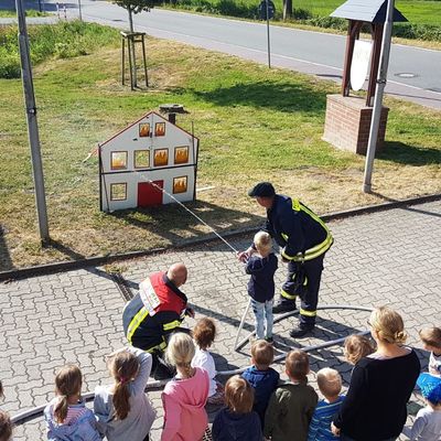 Bild vergr��ern: R�umungs�bung 18.06.2018 Haffkrug (1)