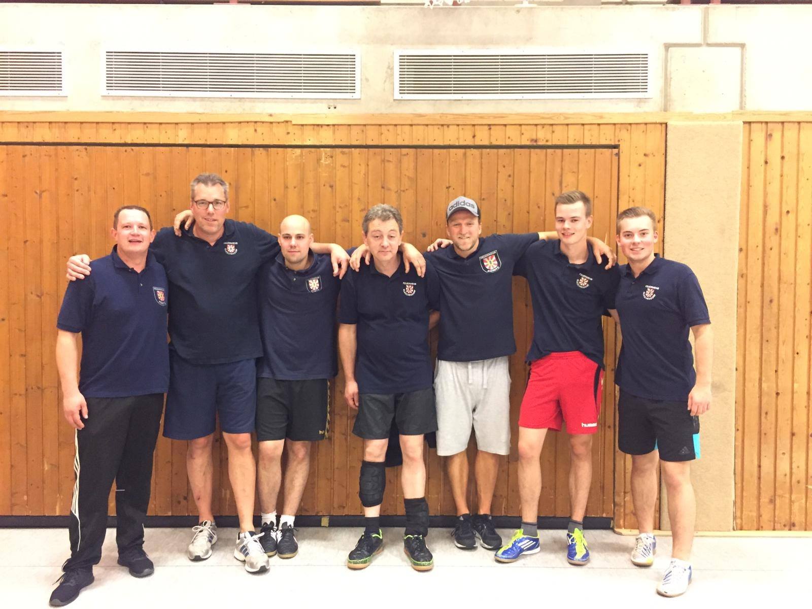 Volleyball-Turnier FF Gleschendorf und FF P�nitz