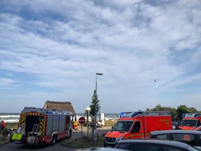 Bild vergr��ern: Scharbeutz Aktuelles 27.07.2019 Wasserrettung Scharbeutz 