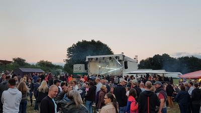 Bild vergr&ouml;&szlig;ern: Waldfestwiese 2019