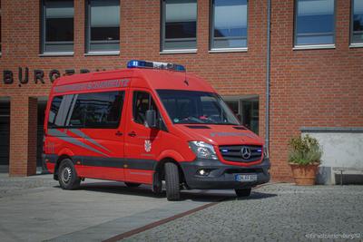 Bild vergr��ern: 80-18-1_MZF_Frontansicht_vorm_B�rgerhaus