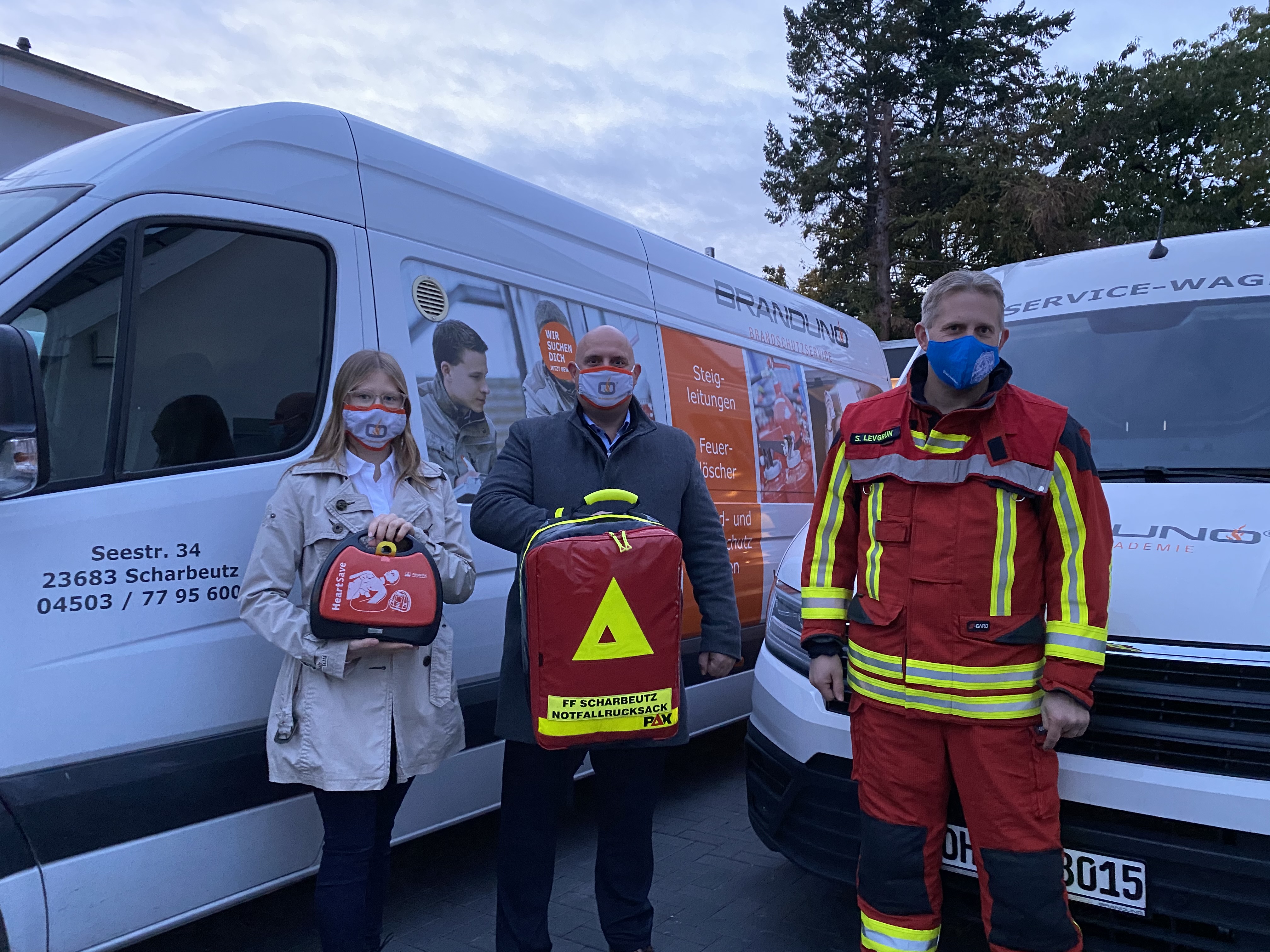 Scharbeutz Aktuelles 07.11.2020 Notfall-Rucksack f�r FFS