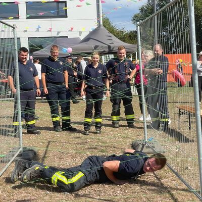 Bild vergr��ern: Spieleolympiade der Feuerwehr Sch�rsdorf (2)