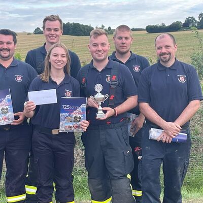 Bild vergr��ern: Spieleolympiade der Feuerwehr Sch�rsdorf (3)