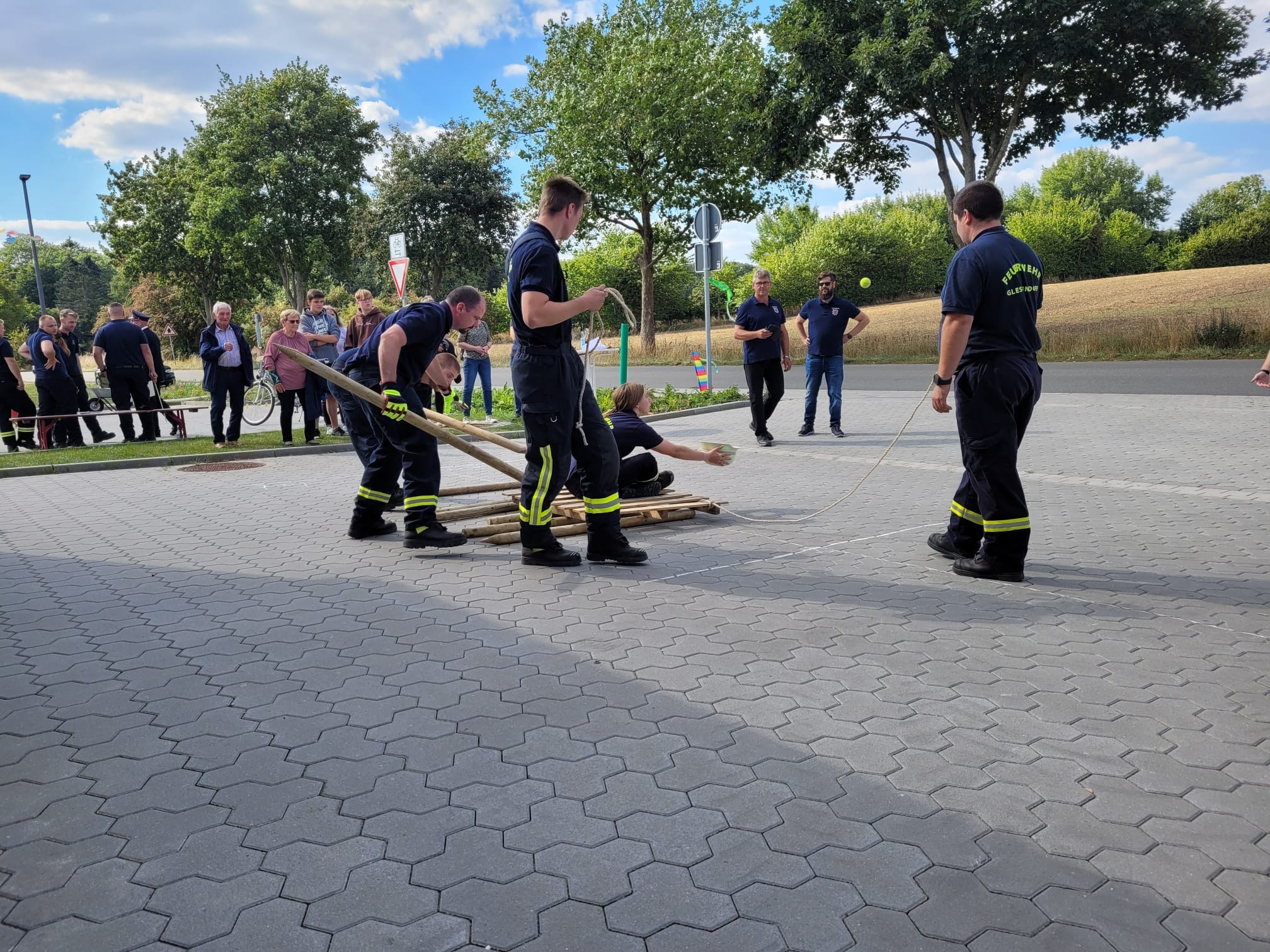 Spieleolympiade der Feuerwehr Sch�rsdorf (5)