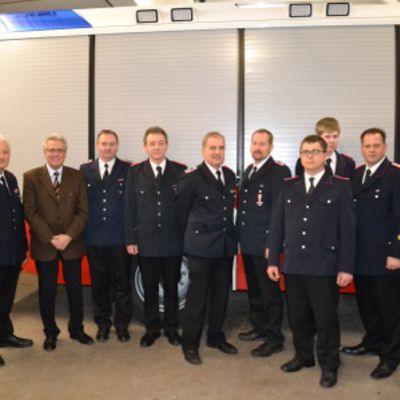 Bild vergr��ern: Bef�rderte auf der JHV Gleschendorf 2014