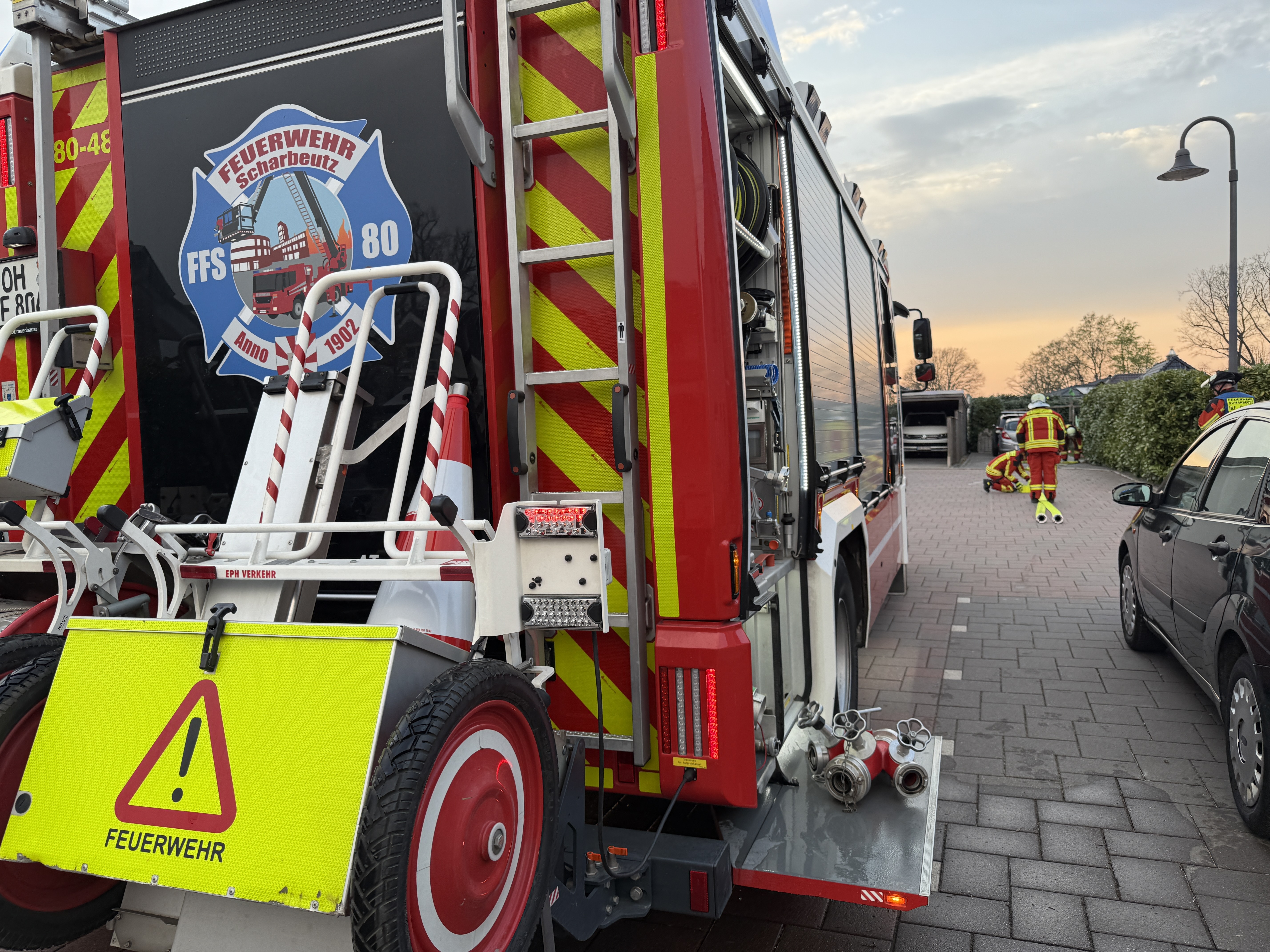 Presse FFS80 Nr.4_2025_24.04.2025_Gasflasche brennt in Scharbeutz Bild 1 