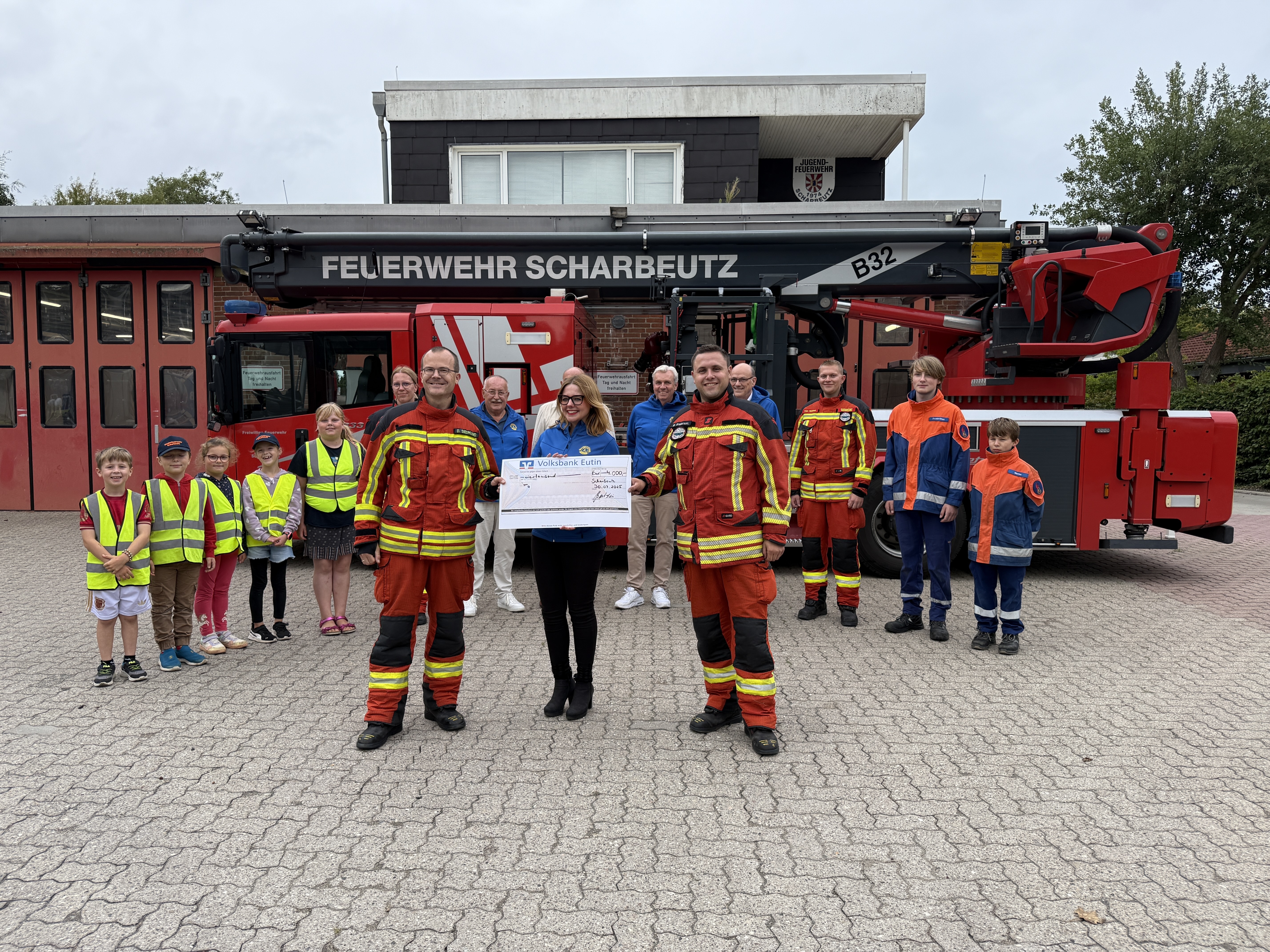 Scharbeutz Aktuelles 28.09.2025 Spenden�bergabe Lions Club 