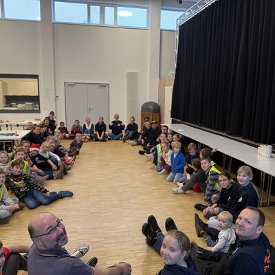 Bild vergr��ern: Scharbeutz Aktuelles 02.12.2025 Weihnachtsb�ckerei@KFS80