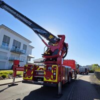 Bild vergr&ouml;&szlig;ern: Scharbeutz Aktuelles 02.05.2026 Feuerwehr rettet Entenk&uuml;ken