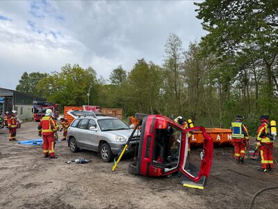 Bild vergr&ouml;&szlig;ern: Scharbeutz Aktuelles 16.05.2026 Ausbildungsworkshop@FFS80 Bild