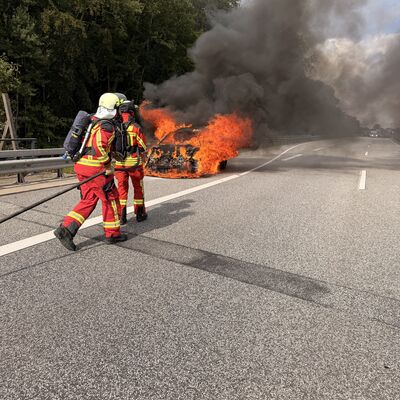 Bild vergr��ern: PKW Brand 