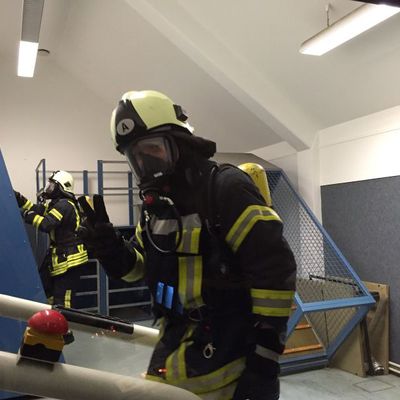Bild vergr��ern: Atemschutz@FFS 2015 Bild 2
