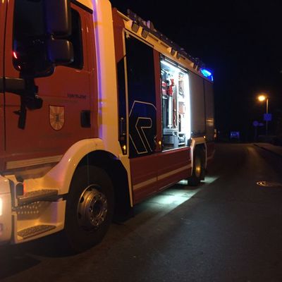 Bild vergr��ern: Scharbeutz HLF Einsatz Nacht