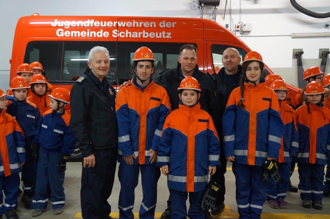 Rudolf, Lorenzo und Denisa sind Teil der Haffkruger Jugendfeuerwehr