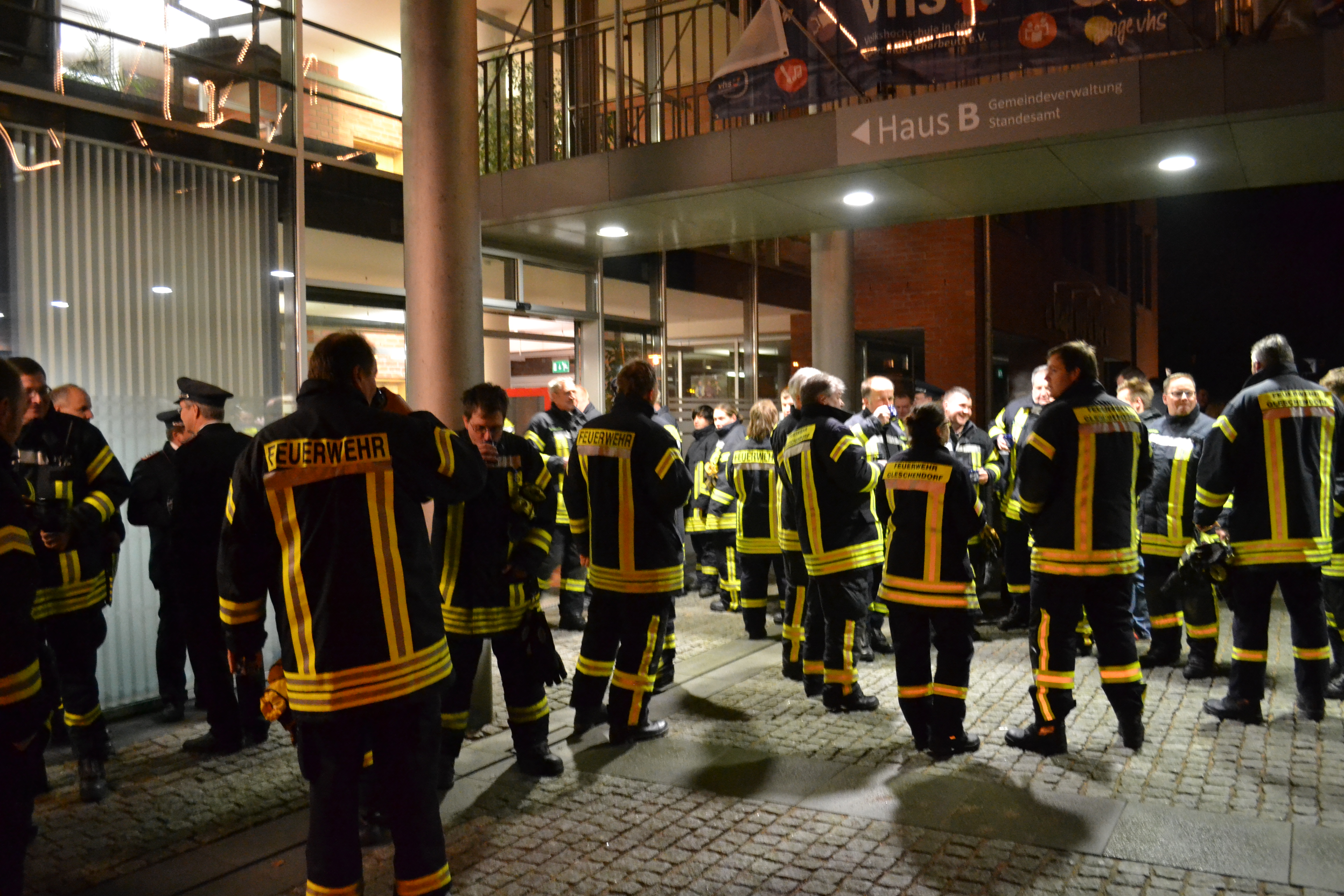 Vertreter der Ortswehren bei der Amts�bergabe
