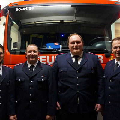 Bild vergr��ern: GWF Patrick B�nig, Dennis Jordt, Patrick Nasner und stellv. GWF Markus Rabe